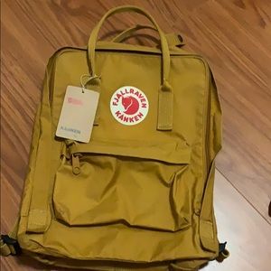 Fjallraven kanken backpack